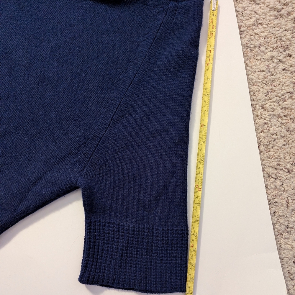Theory 100% Cashmere Sweater - Picture 12 of 16